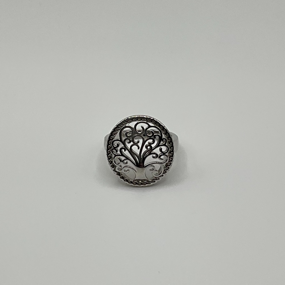 Elegant Silver Tree of Life Ring